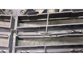 Решетка радиатора  Mercedes C W204 2006-2015          