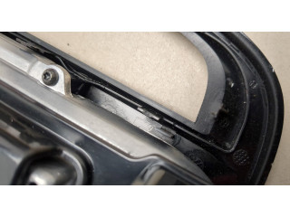 Дисплей бортового компьютера  Volvo XC40        