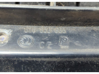 Решетка радиатора Skoda Fabia 1999-2007