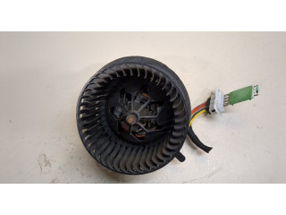 Моторчик печки  Volkswagen Passat 7 2010-2015 Европа        