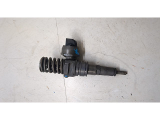 Форсунка топливная  Skoda SuperB 2001-2008    038130073BA, 038130079FX     