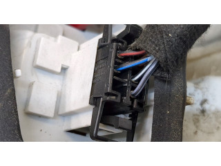 Задний фонарь     5L0945095, 5L0945111     