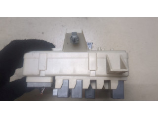 Блок предохранителей  Cadillac CTS 2008-2013      25856534   