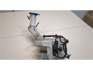 Бачок омывателя  Volkswagen Passat 7 2010-2015 Европа    