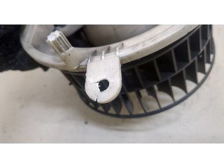 Моторчик печки Mazda 3 (BK) 2003-2009