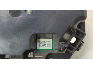 Панель приборов  Chevrolet Equinox 2017-2024            