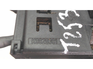 Блок предохранителей Saab 9-3 2002-2007 K9920391 1.9