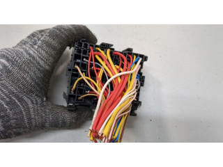 Блок предохранителей  Dacia Sandero 2013-2020         