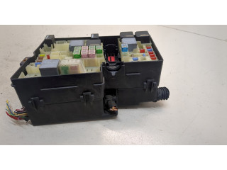 Блок предохранителей  Ford Focus 3 2011-2015      AV6T14A142AB   