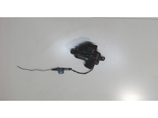 Блок предохранителей Volkswagen Jetta 5 2004-2010 1K941824 2