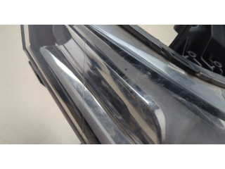 Фара передняя Mitsubishi Outlander 2012-2021 правая