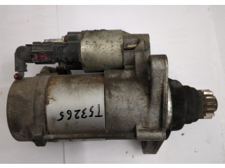 Стартер  Volkswagen Passat 8 2015-      