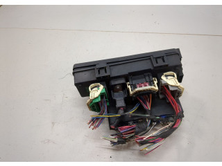 Блок предохранителей Jeep Patriot 2007-2016 68028007AD