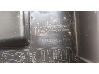 Крышка блока предохранителей Toyota Corolla E15 2006-2013 8266202270