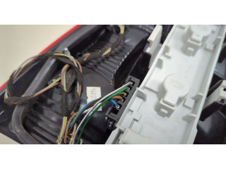 Задний фонарь 1Z5945112B