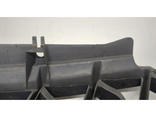 Решетка радиатора Mitsubishi Montero Sport / Pajero Sport 1996-2008 MR478595