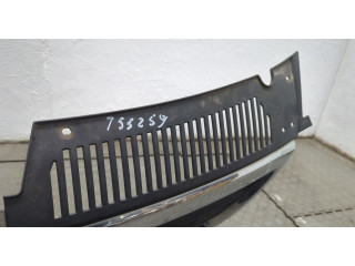 Решетка радиатора Volkswagen Passat 6 2005-2010 3C0853651AD