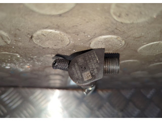 Форсунка топливная  Opel Antara 2006-2015    4802157     