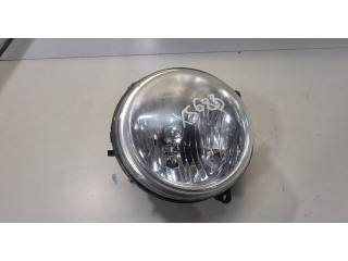 Фара передняя  Jeep Liberty 2002-2006 правая 