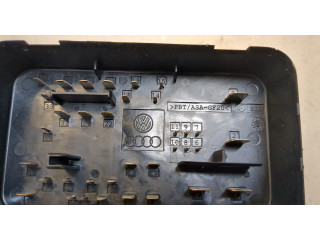 Блок предохранителей  Volkswagen Passat 7 2010-2015 Европа         