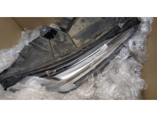 Фара передняя  Volvo S90 2016-2020 правая 