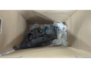 Фара передняя Peugeot 2008 2013-2019 правая