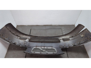 Бампер  Volvo V70 2001-2008 передний   