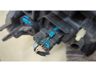 Фара передняя  Dacia Sandero 2013-2020 левая 