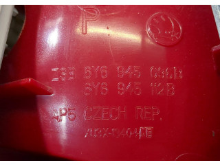 Задний фонарь          