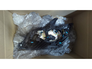 Фара передняя  Ford Focus 2 2005-2008 правая 