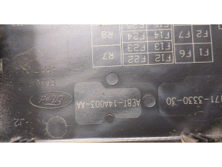Блок предохранителей Ford B-Max AE8T14A003AA
