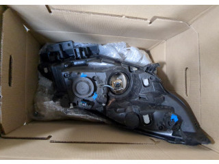 Фара передняя  Renault Scenic 2009-2012 левая 