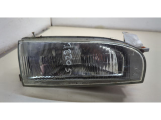 Фара передняя  Toyota Corolla 1992-1997 правая 