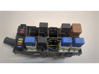 Блок предохранителей  Infiniti QX56 2004-2010         