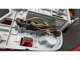 Задний фонарь          