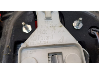 Задний фонарь