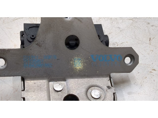 Замок багажника  Volvo S60 2010-2018       