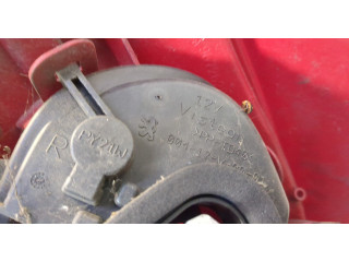 Задний фонарь