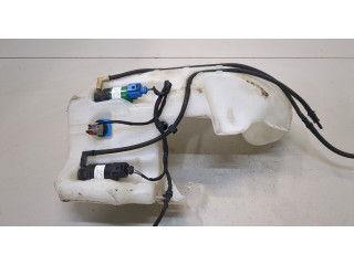 Бачок омывателя  Cadillac XT4    