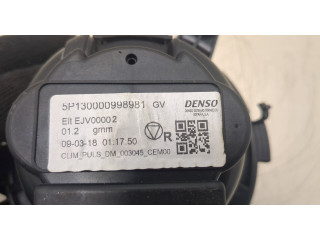 Моторчик печки  Peugeot 5008 2017-2020        