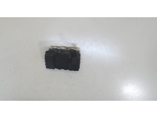 Блок предохранителей Chevrolet Malibu 2015-2018 33172518 1.5