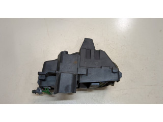 Блок предохранителей  Volvo XC90 2006-2014      30797010   