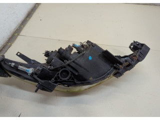 Фара передняя  Mazda 5 (CR) 2005-2010 левая 