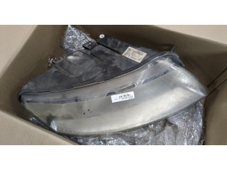 Фара передняя Audi A6 (C6) 2005-2011 правая