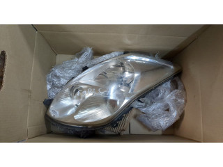 Фара передняя Toyota Auris E15 2006-2012 правая