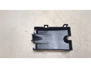 Крышка блока предохранителей  Peugeot 2008 2016-2019      9675730380   