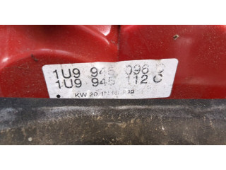 Задний фонарь          