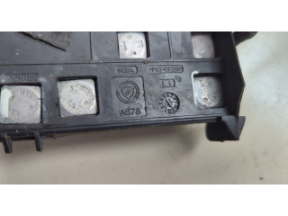 Блок предохранителей Jeep Compass 2017-2021