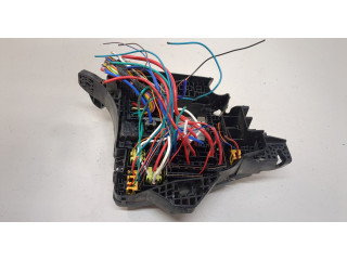 Блок предохранителей  KIA K5 2019-2025         