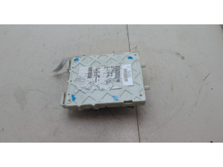 Блок предохранителей  Ford Focus 3 2011-2015      2227208, GV6T14A073EH   